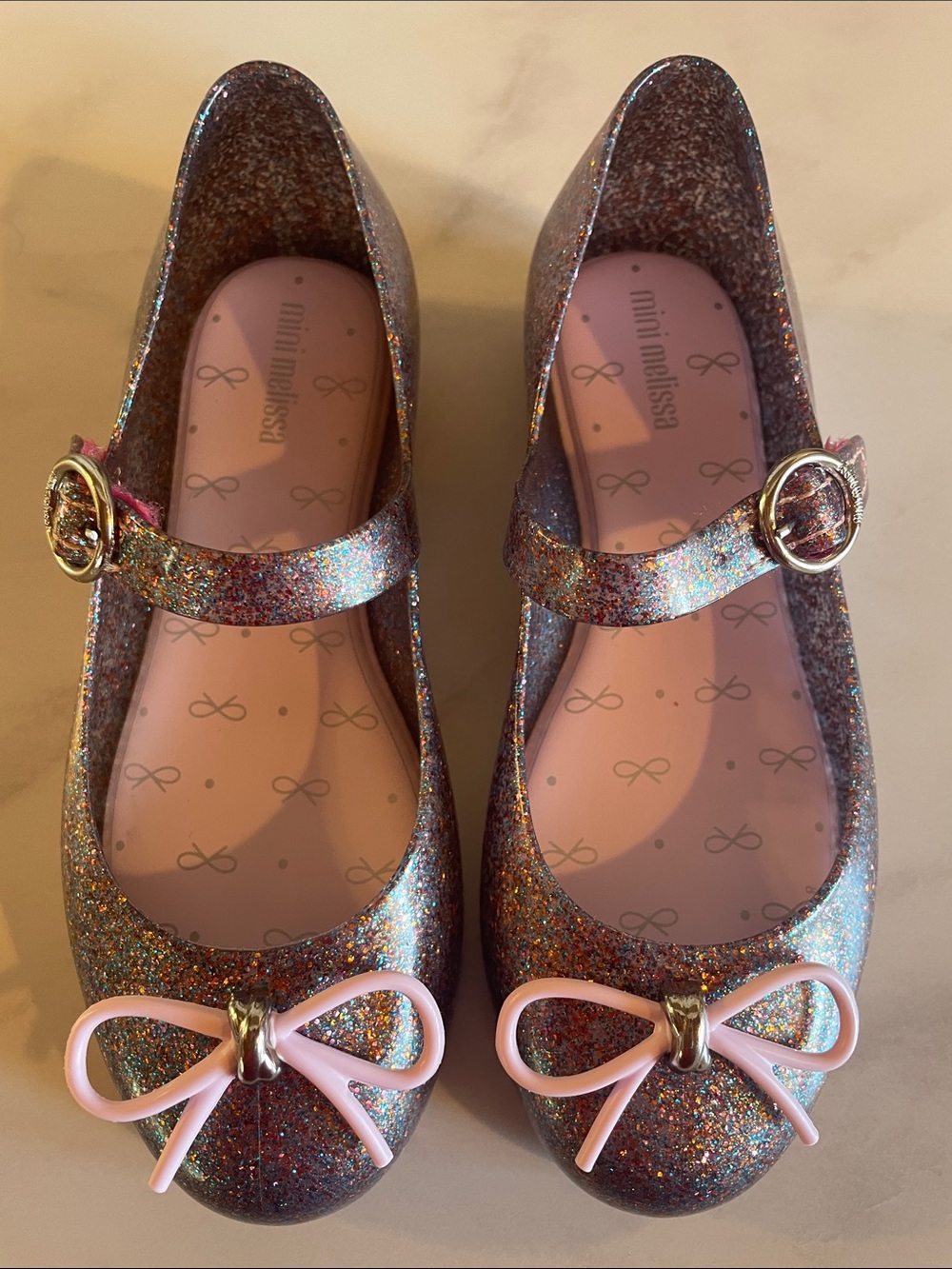 Mini Melissa Glitter Bow Size 12